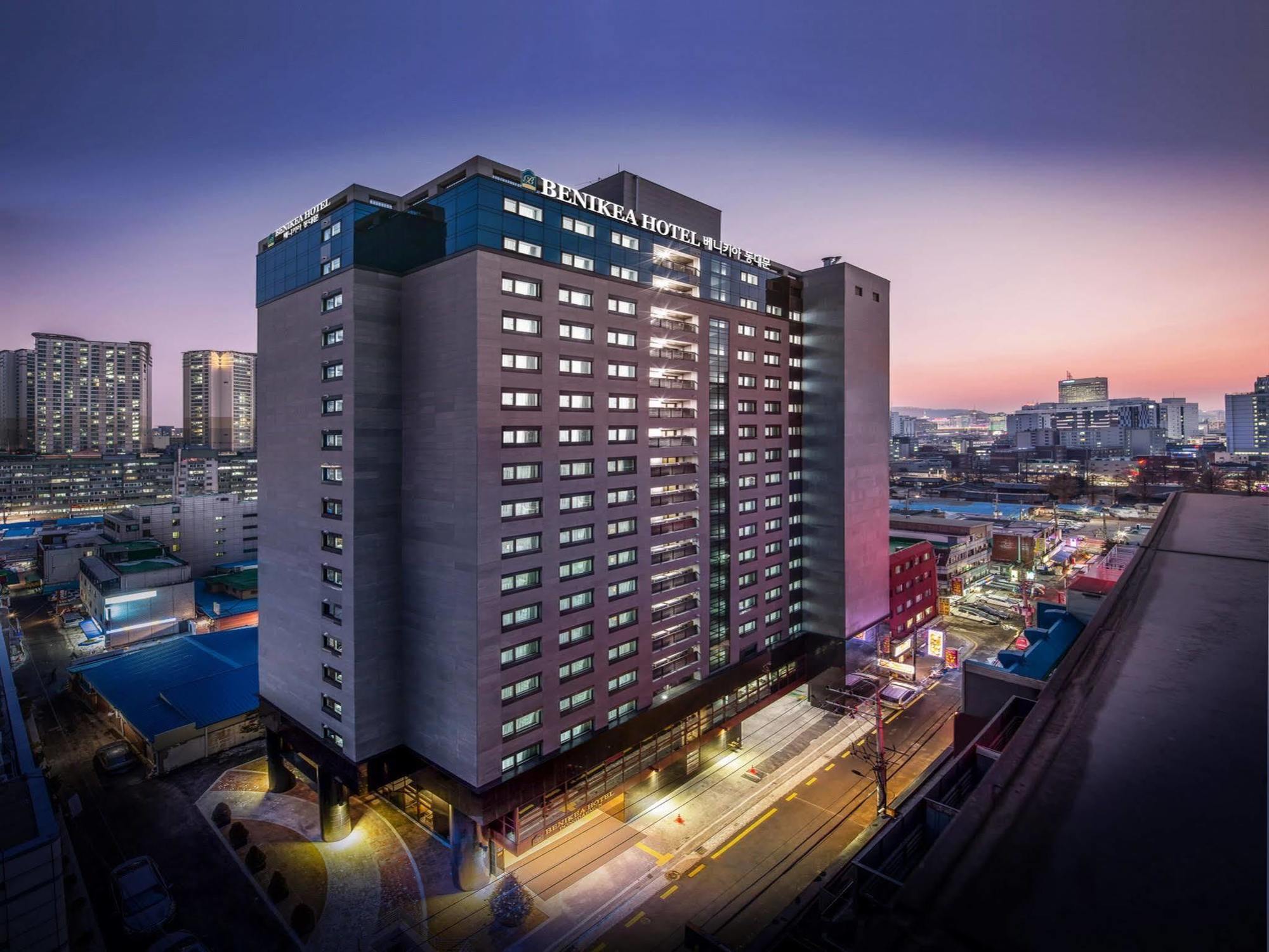 Benikea Premier Hotel Dongdaemun Seoul Bagian luar foto